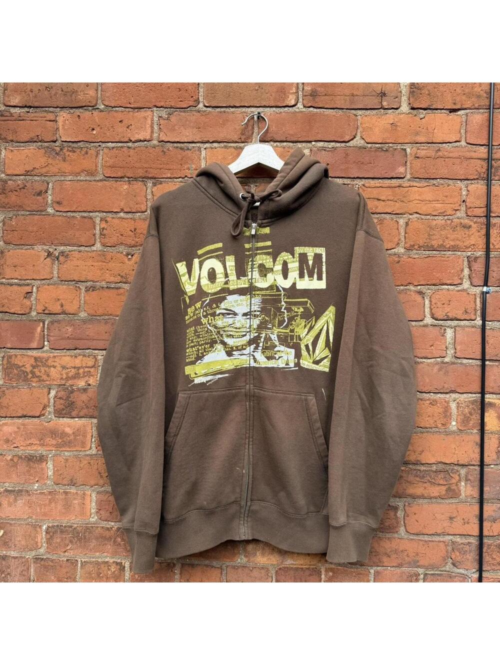 Vintage volcom sew what zip up hoodie 00s L